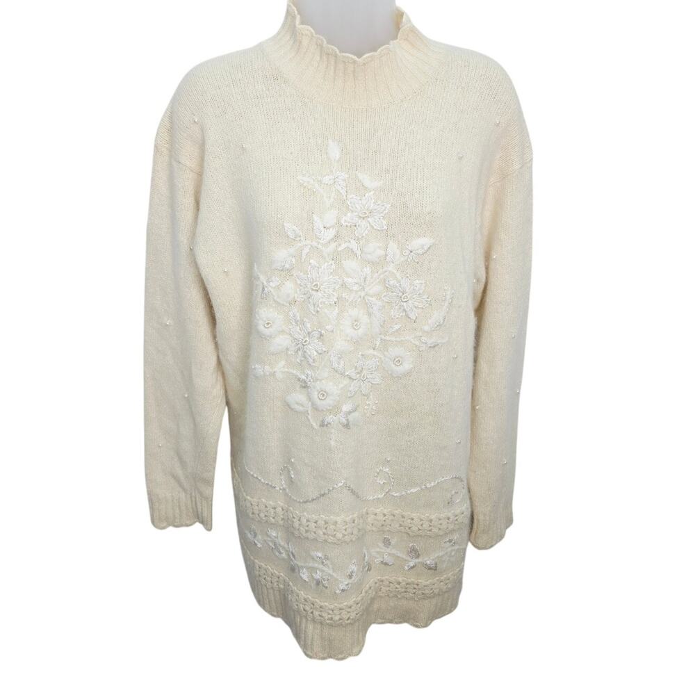 Vintage Silk & Angora Blend Cream Floral Embroidery Pearl Grandma Core Sweater